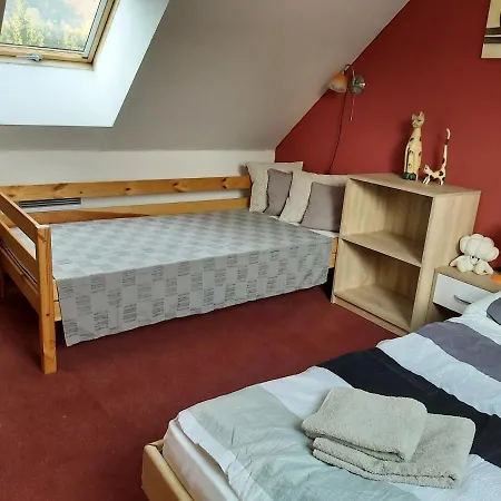 شقة Mezonetovy Apartman S 2 Spalnami